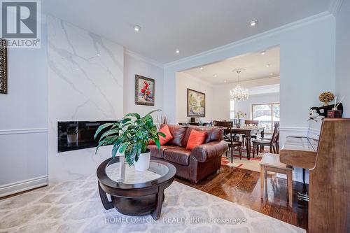 319 RUMSEY ROAD , Toronto, Ontario M4G 1R6 2