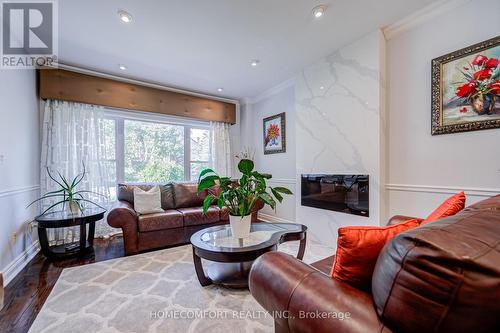 319 RUMSEY ROAD , Toronto, Ontario M4G 1R6 3