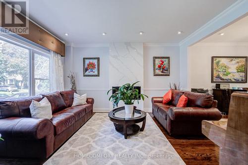 319 RUMSEY ROAD , Toronto, Ontario M4G 1R6 5