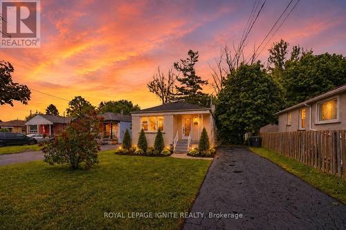 89 DARLINGSIDE DRIVE , Toronto, Ontario M1E 3P2 2