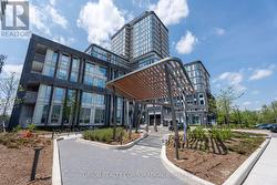 1604 - 3240 WILLIAM COLTSON AVENUE Oakville, ON L6H 8C8