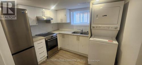 LOWER LEVEL - 124 EVANS AVENUE , Toronto, Ontario M8Z 1H9 3
