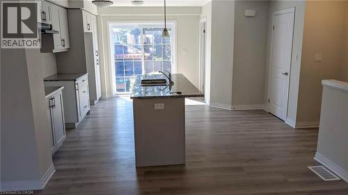311 WOOLWICH Street Unit# 8 , Waterloo, Ontario N2K 0H4 3