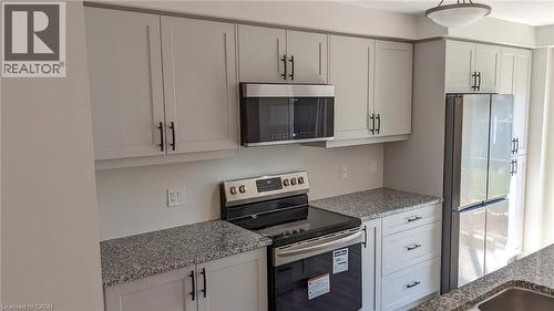 311 WOOLWICH Street Unit# 8 , Waterloo, Ontario N2K 0H4 4