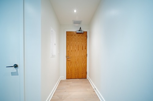 701 1020 Rue De La Montagne — photo 3