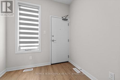814 UTOPIE PRIVATE , Ottawa, Ontario K1W 0M5 3