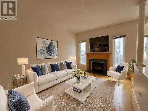 12 Staten Way, Ottawa, ON 