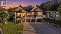 82 MARGARET AVENUE Hamilton, ON L8G 3G5