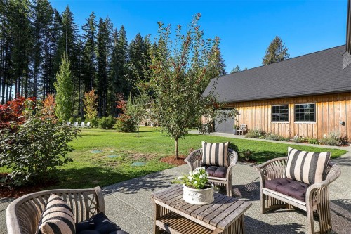 3553 Winn Rd, Courtenay, BC 