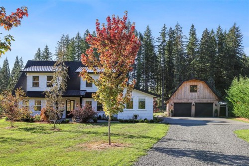 3553 Winn Rd, Courtenay, BC 