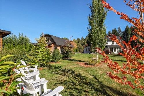 3553 Winn Rd, Courtenay, BC 