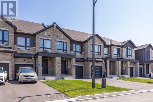 51 PETER HOGG COURT  Whitby, ON L1P 0N2