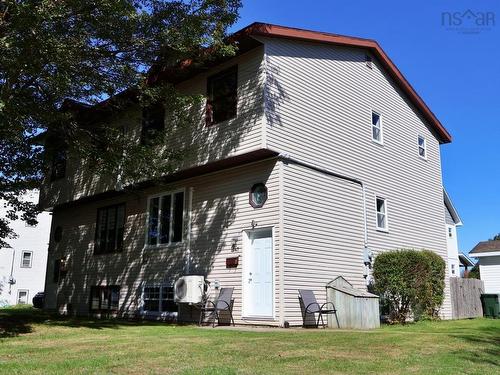 47A Court Street  North Sydney, NS B2A 2X8