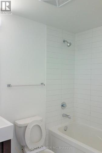 404 - 840 QUEENS PLATE DRIVE , Toronto, Ontario M9W 0E7 5