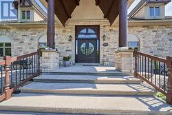 2733 TAUNTON ROAD Clarington, ON L1C 7B1