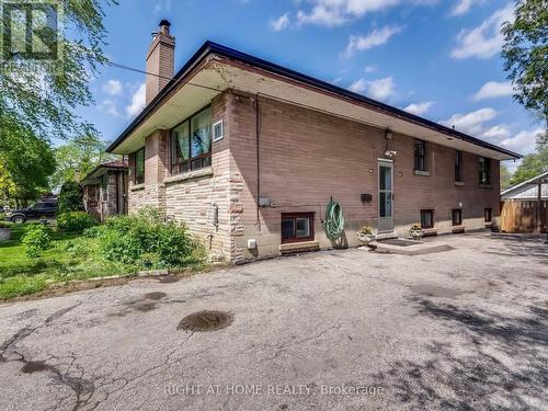 (BASEMENT) - 17 BRYANT ST STREET , Toronto, Ontario M3H 4Z8 2