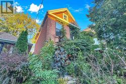 189 LESLIE STREET Toronto, ON M4M 3C6