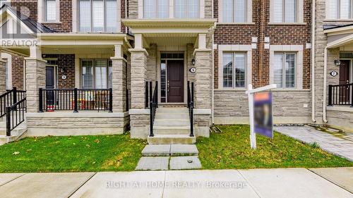 5 CASELY AVENUE , Richmond Hill, Ontario L4S 0J8 4