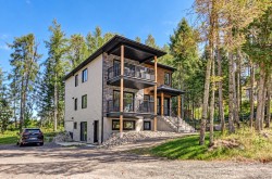 6  - 10 Rue du Sommet-Vert Sainte-Marguerite-Du-Lac-Masson, QC J0T 1L0