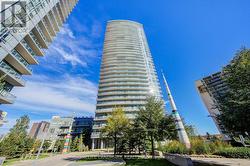 2912 - 70 FOREST MANOR ROAD Toronto, ON M2J 0A9