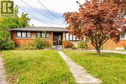 33 KENWOOD Crescent Unit# (main level) Hamilton, ON L8T 1W3