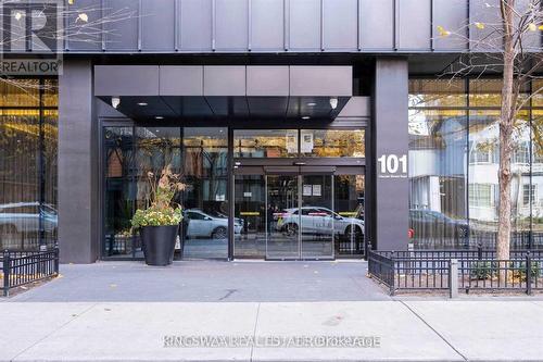 4105 - 101 CHARLES STREET E , Toronto, Ontario M4Y 1V2 3