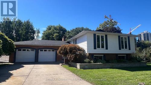 4 PYRAMID PLACE  St. Catharines, ON L2T 2N7