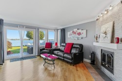 Salon - 