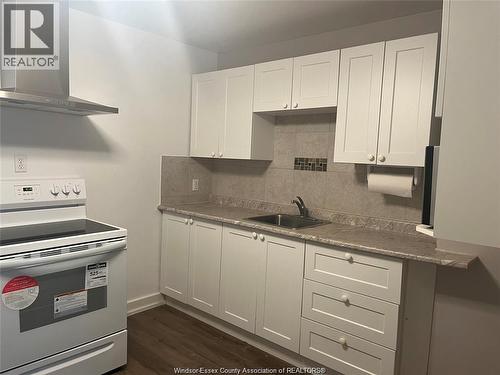 60 MAIN West Unit# 1 , Kingsville, Ontario N9Y 1H3 3