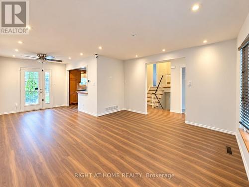 UPPER - 2201 BRIDGE ROAD , Oakville, Ontario L6L 2G4 3
