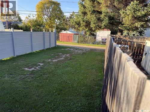 405 6Th Avenue W, Nipawin, SK 