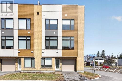 End Unit - 77 Cherry Blossom Private, Ottawa, ON 