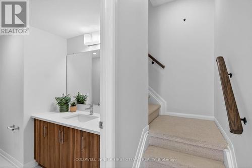 77 Cherry Blossom Private, Ottawa, ON 