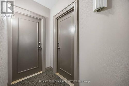 802 - 500 ST CLAIR AVENUE W , Toronto, Ontario M6C 1A8 3