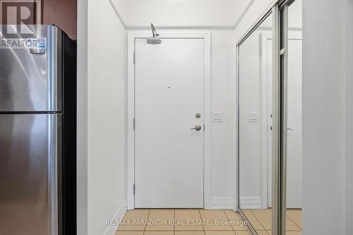 802 - 500 ST CLAIR AVENUE W , Toronto, Ontario M6C 1A8 4