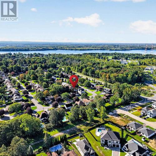 1704 Blakely Drive, Cornwall, ON 