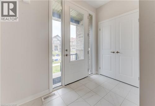 73 PRINCE PHILLIP Boulevard , Ayr, Ontario N0B 1E0 4