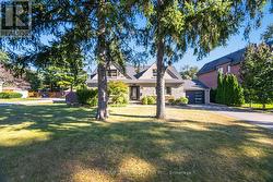 468 LYND AVENUE Mississauga, ON L5G 2L6