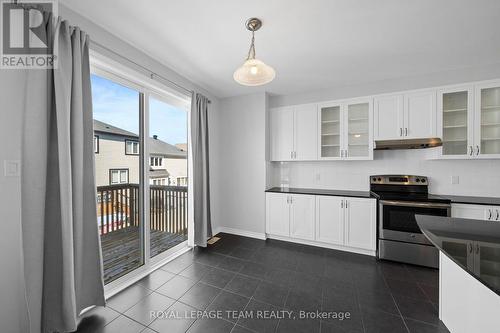 32 Escallonia Court, Ottawa, ON 