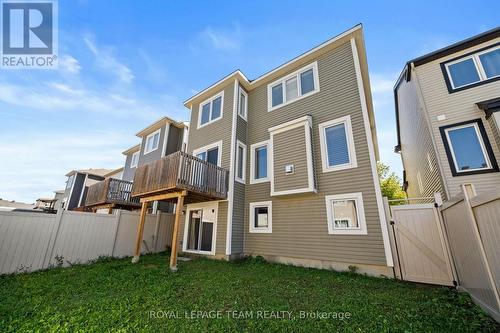 Fully Fenced Backyard - 32 Escallonia Court, Ottawa, ON 