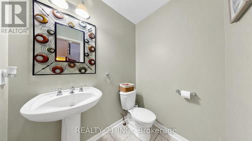 174 Honeyman Drive, Clarington, ON 