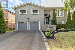 19 BRUNTSFIELD STREET Clarington, ON L1E 1B4