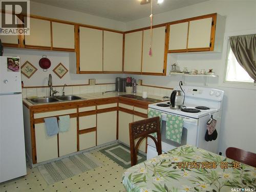 3005 3Rd Street N, Rockglen, SK 
