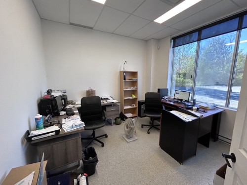 Office - 2344 Boul. Du Curé-Labelle, Saint-Jérôme, QC 