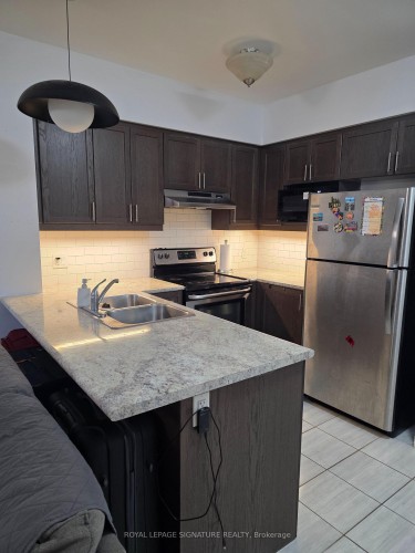 102-910 Wentworth Street, Peterborough, ON 