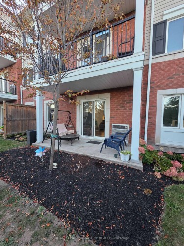 102-910 Wentworth Street, Peterborough, ON 
