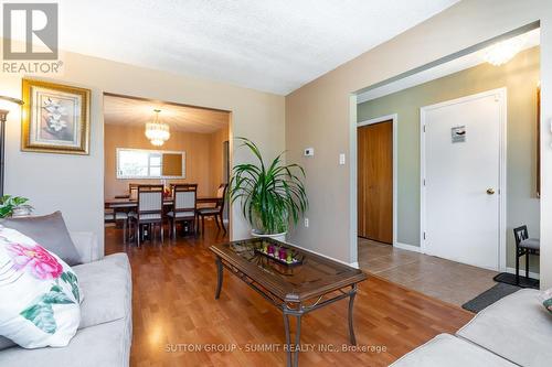 437 Eaglewood Drive, Hamilton, ON 