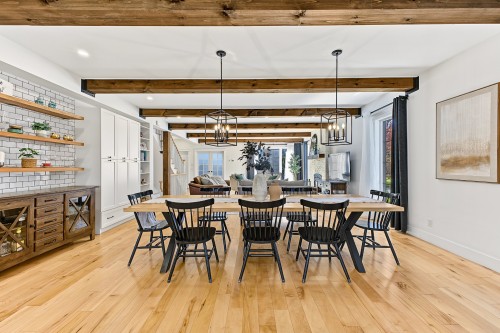 Dining Room - 111 Rue Beaumont E., Saint-Bruno-De-Montarville, QC 
