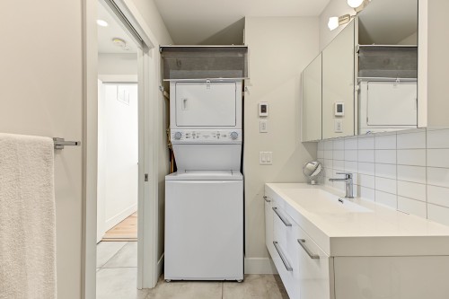 Bathroom - 111 Rue Beaumont E., Saint-Bruno-De-Montarville, QC 