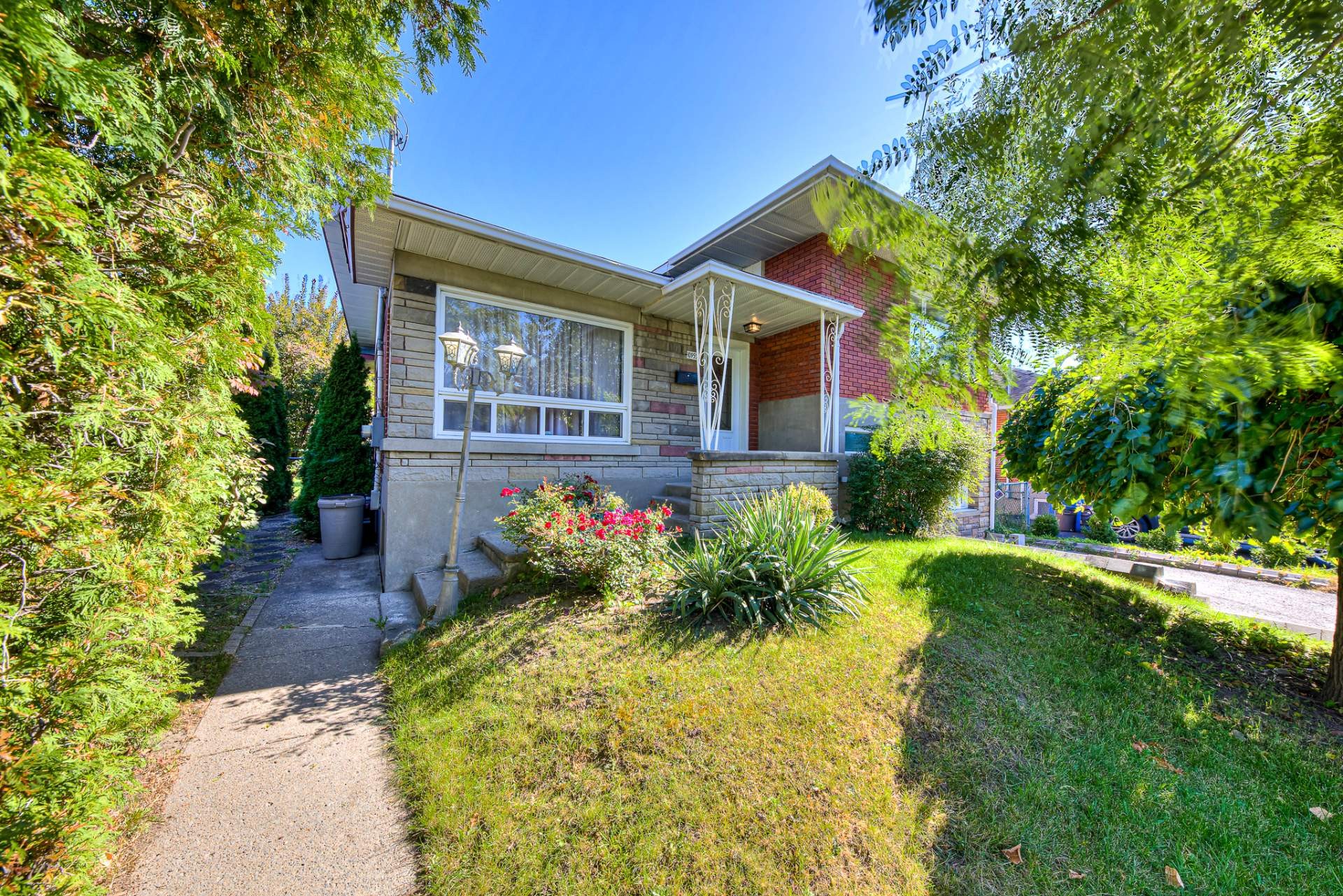 10955 Av Brunet — photo 1